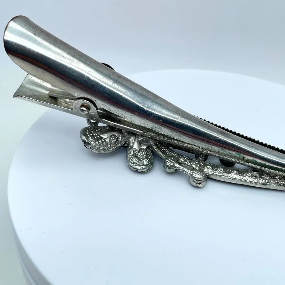 Vintage Silver-Tone Black Classic Faceted Glass Floral Beads Alligator Hair Clip